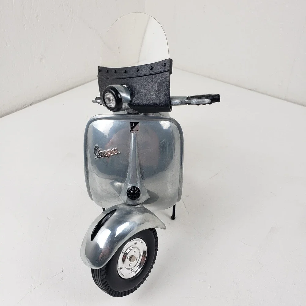 NewRay Vespa 150 GS 1:12 Scale Silver Diecast Toy Scooter Motorcycle Model 57863